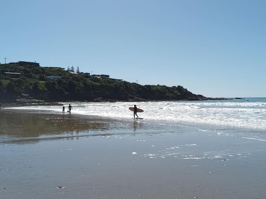 Sea Breeze Apartment Kakanui Exterior photo